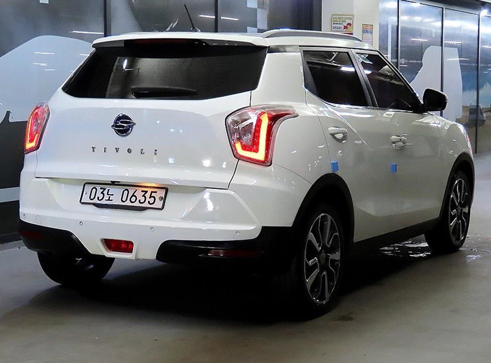KG모빌리티(쌍용)  티볼리 가솔린 2WD 1.6 LX 사진 4