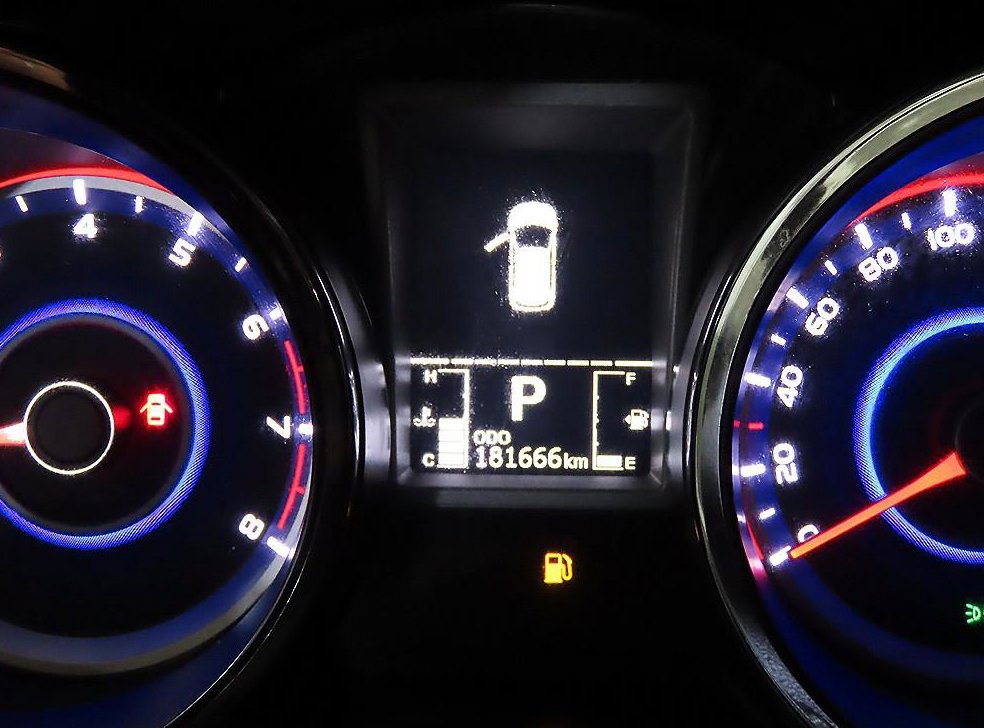 KG모빌리티(쌍용)  티볼리 가솔린 2WD 1.6 LX 사진 9