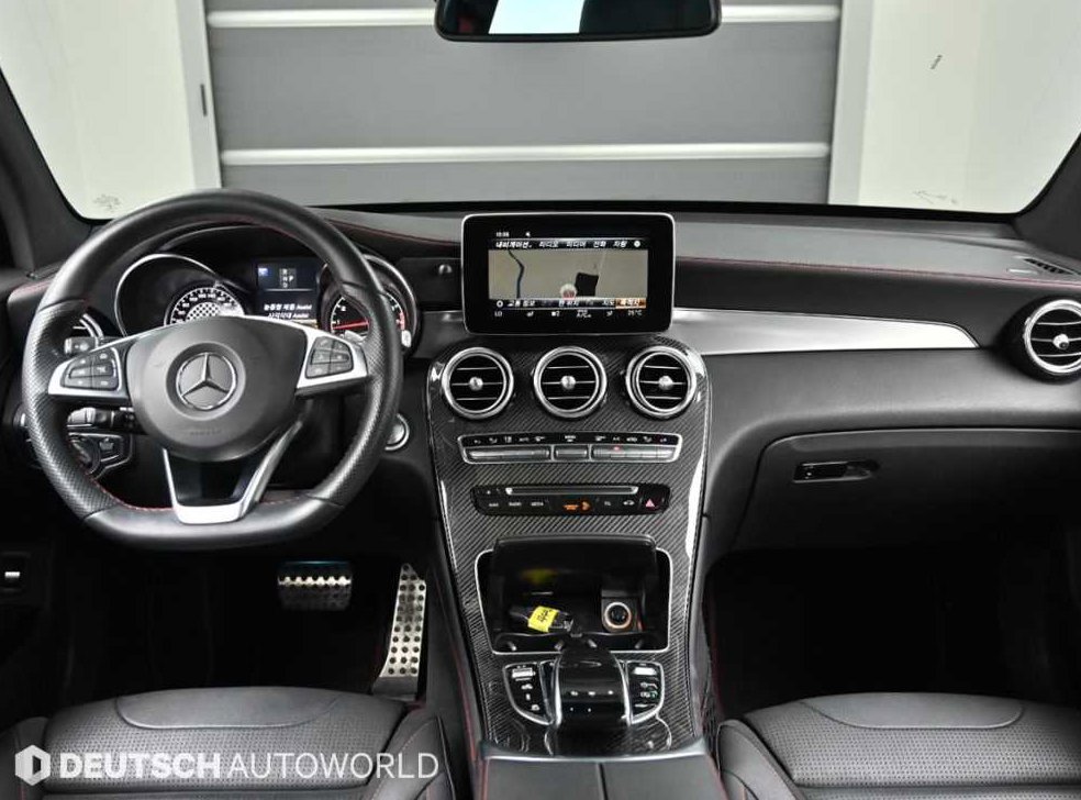 벤츠 GLC 클래스 AMG GLC 43 4MATIC 사진 7