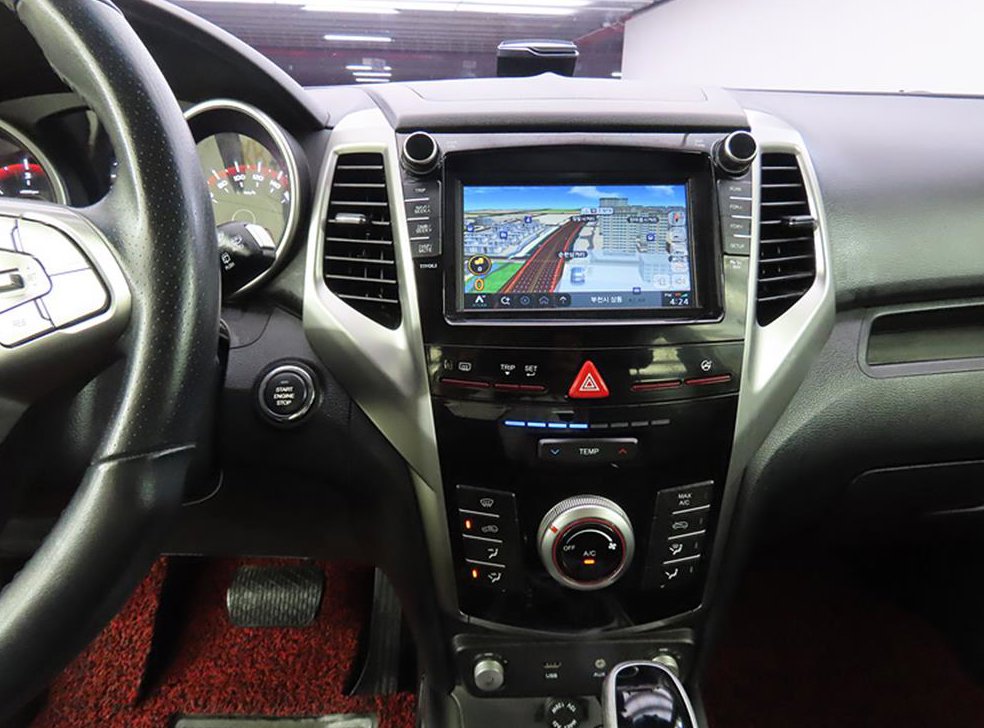 KG모빌리티(쌍용)  티볼리 디젤 2WD 1.6 VX 사진 10