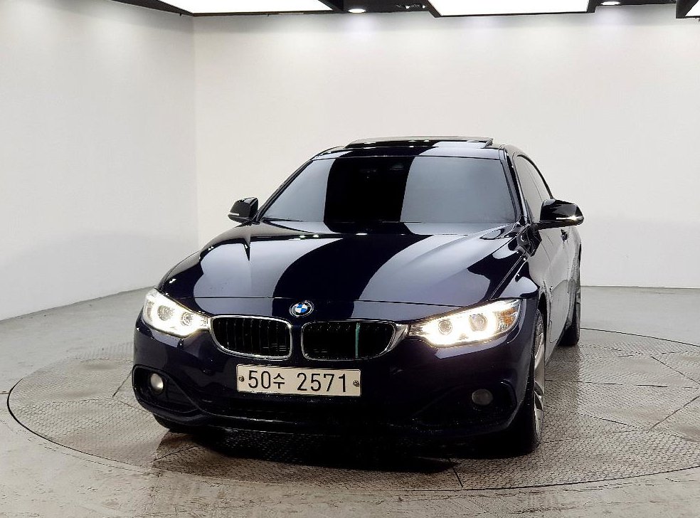 BMW 4시리즈 420d xDRIVE 그란쿠페 스포츠 사진 2