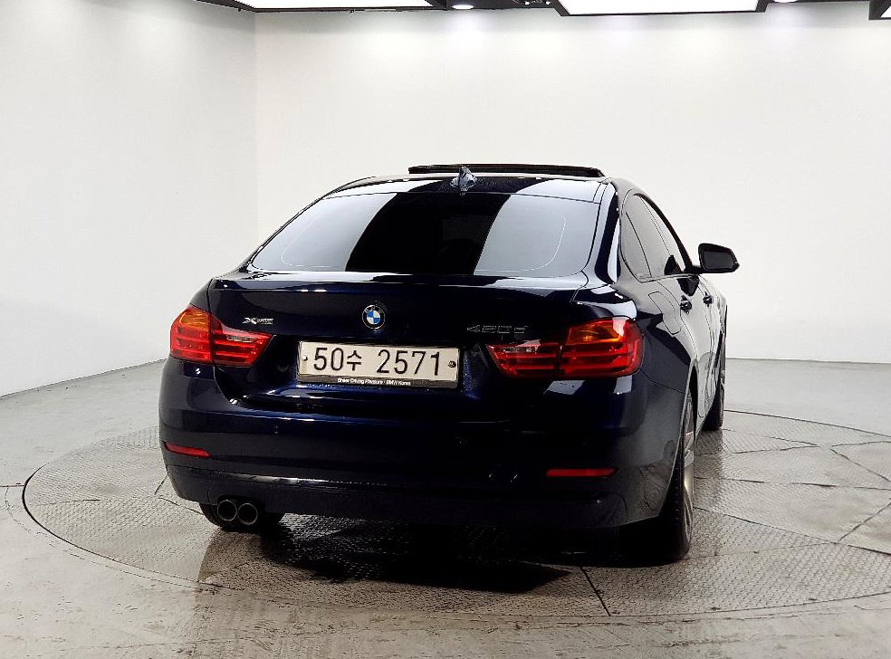BMW 4시리즈 420d xDRIVE 그란쿠페 스포츠 사진 3