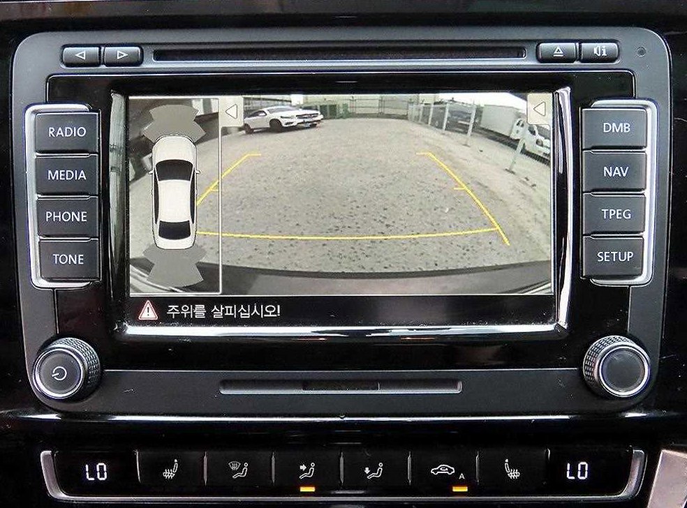 폭스바겐 제타 2.0 TDI 블루모션 프리미엄 사진 15