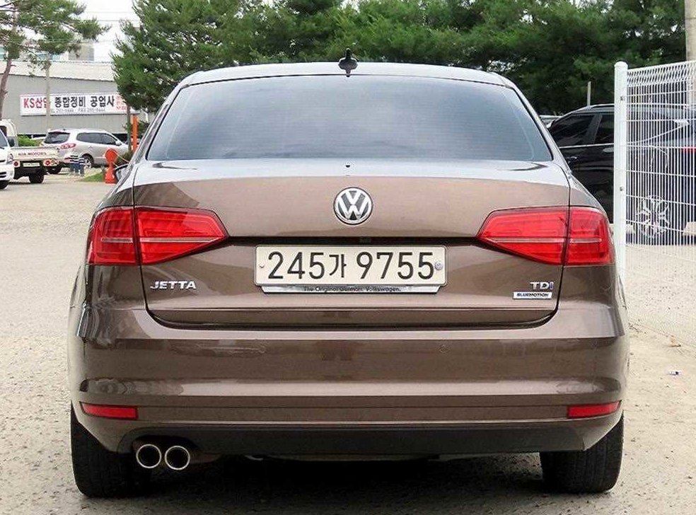 폭스바겐 제타 2.0 TDI 블루모션 프리미엄 사진 4