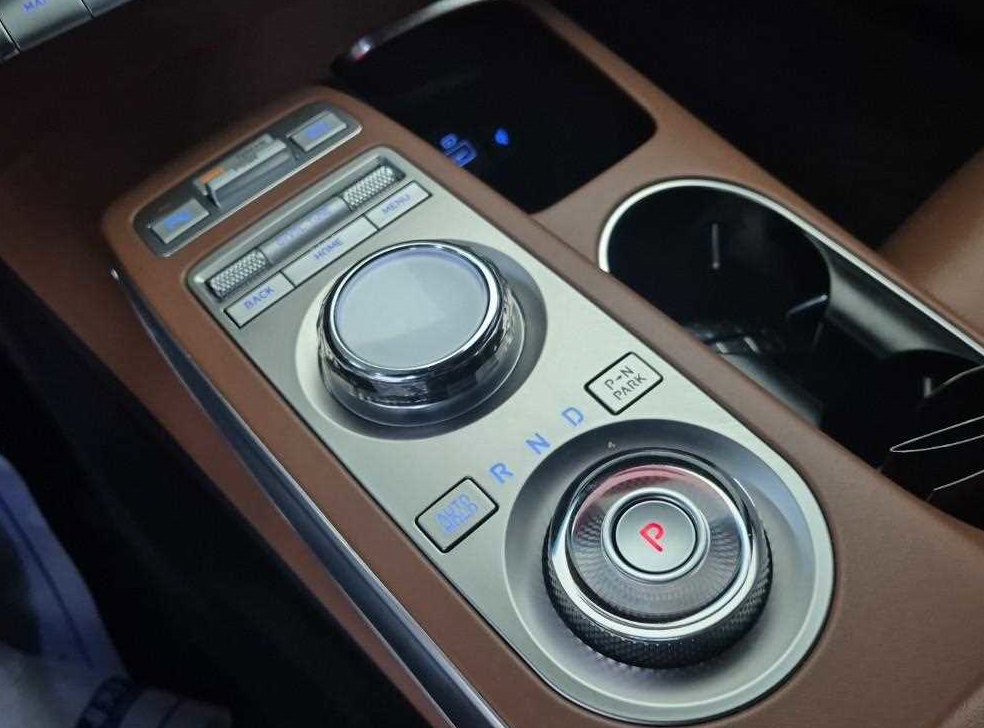 제네시스 GV70 2.5T 가솔린 AWD 사진 8