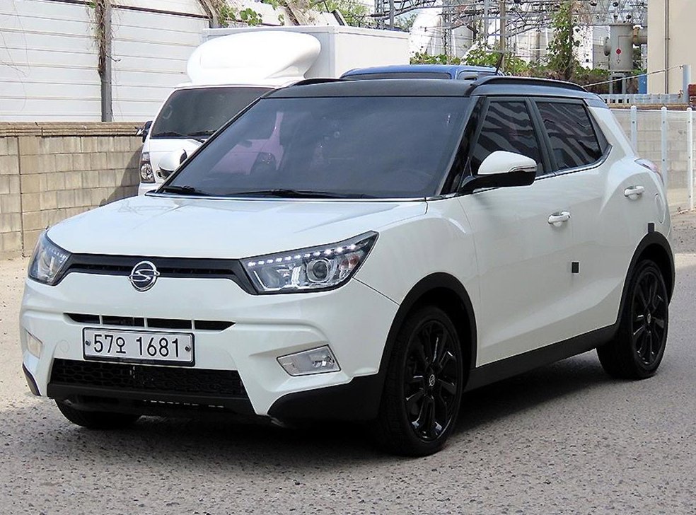 KG모빌리티(쌍용)  티볼리 가솔린 2WD 1.6 VX 사진 2