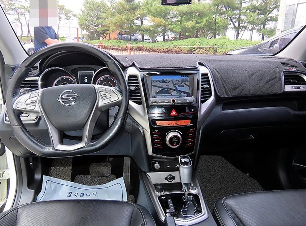 KG모빌리티(쌍용)  티볼리 가솔린 2WD 1.6 VX 사진 7