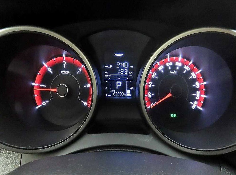 KG모빌리티(쌍용)  티볼리 디젤 2WD 1.6 VX 사진 6