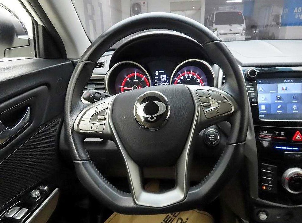 KG모빌리티(쌍용)  티볼리 디젤 2WD 1.6 VX 사진 7