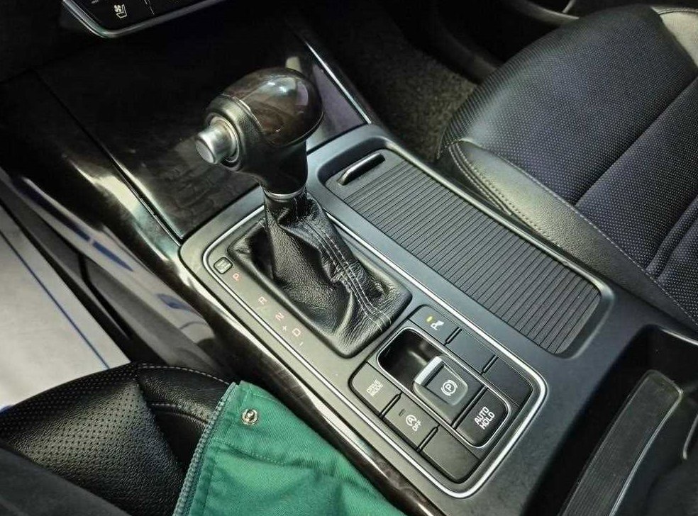 기아 쏘렌토 디젤 2WD 2.0 노블레스 사진 8