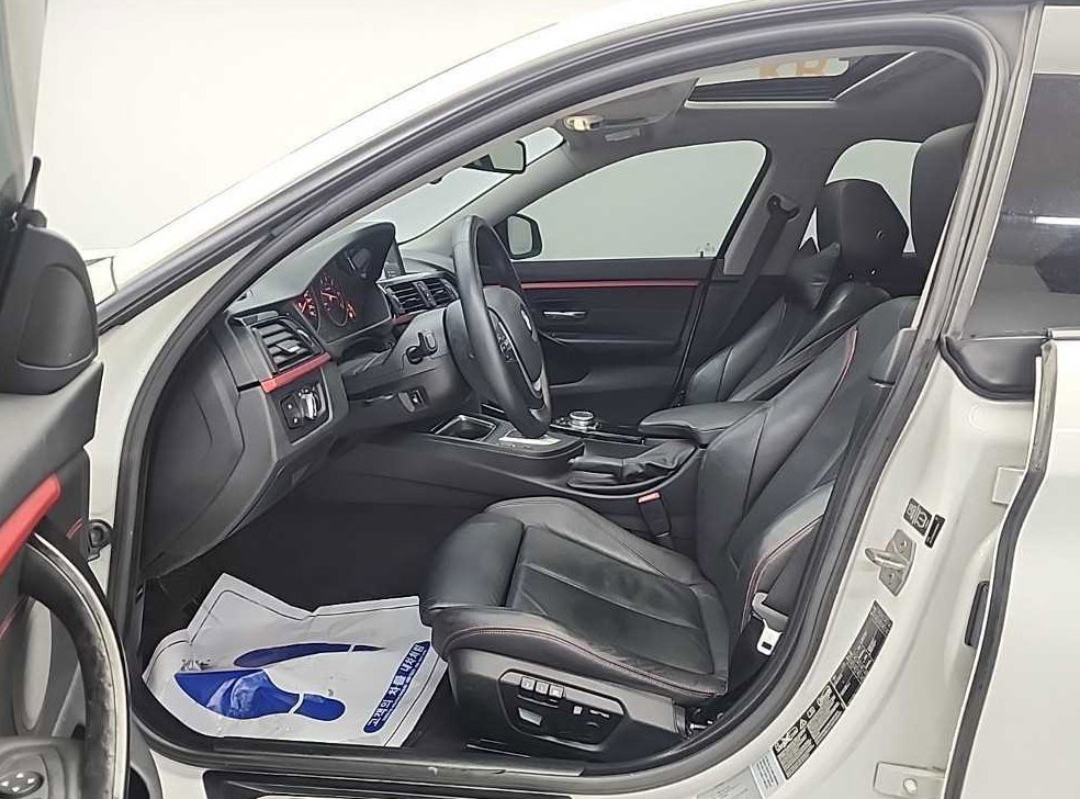 BMW 4시리즈 420d xDRIVE 그란쿠페 사진 11