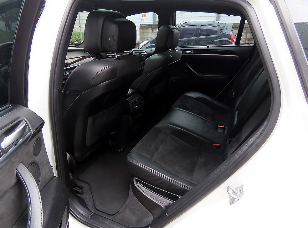 BMW X6 xDrive 40d 사진 6
