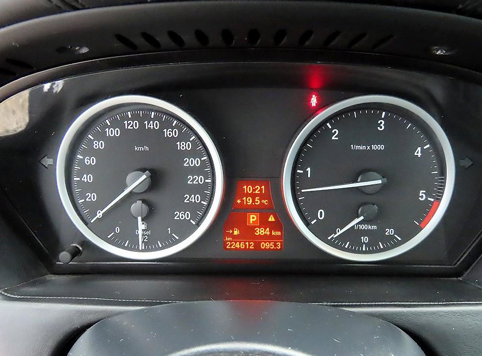 BMW X6 xDrive 40d 사진 9