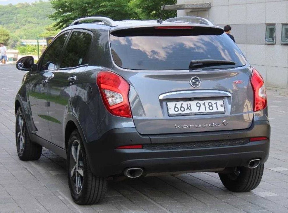 KG모빌리티(쌍용)  코란도 2.2 RX 4WD 사진 4