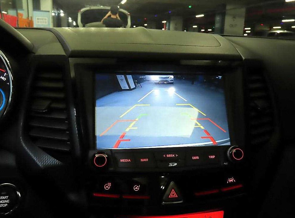 KG모빌리티(쌍용)  티볼리 2WD 가솔린 1.6 IX 사진 14