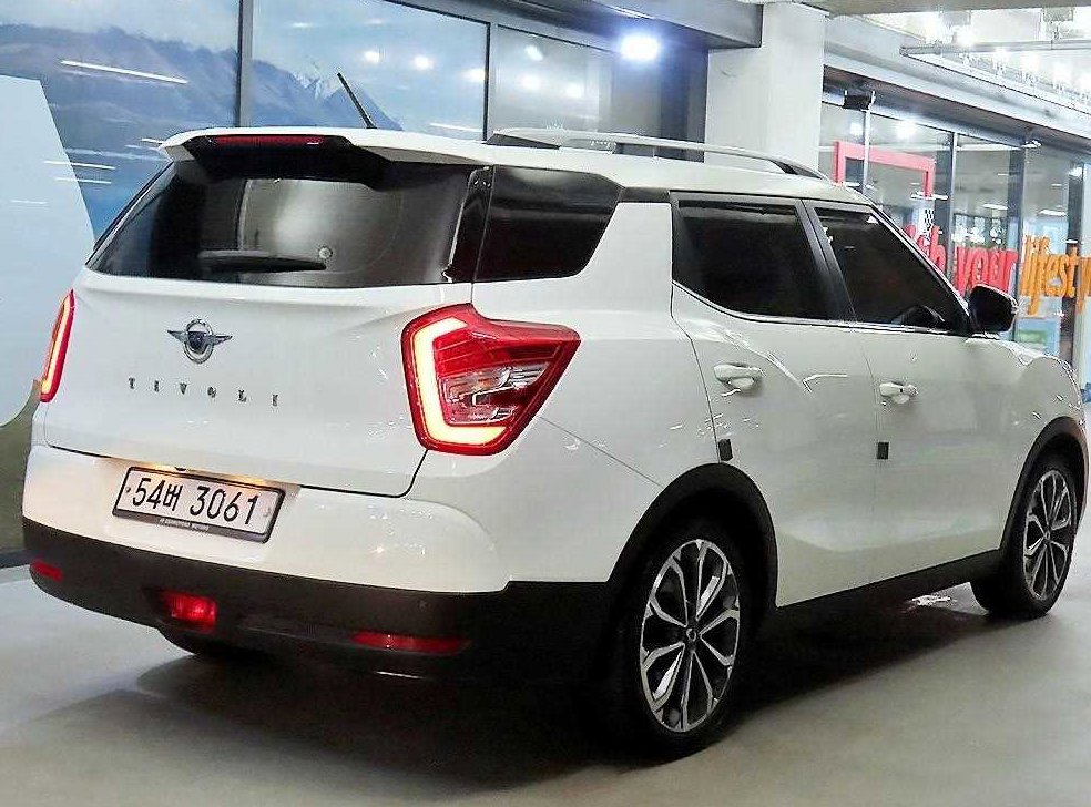 KG모빌리티(쌍용)  티볼리 2WD 가솔린 1.6 IX 사진 4