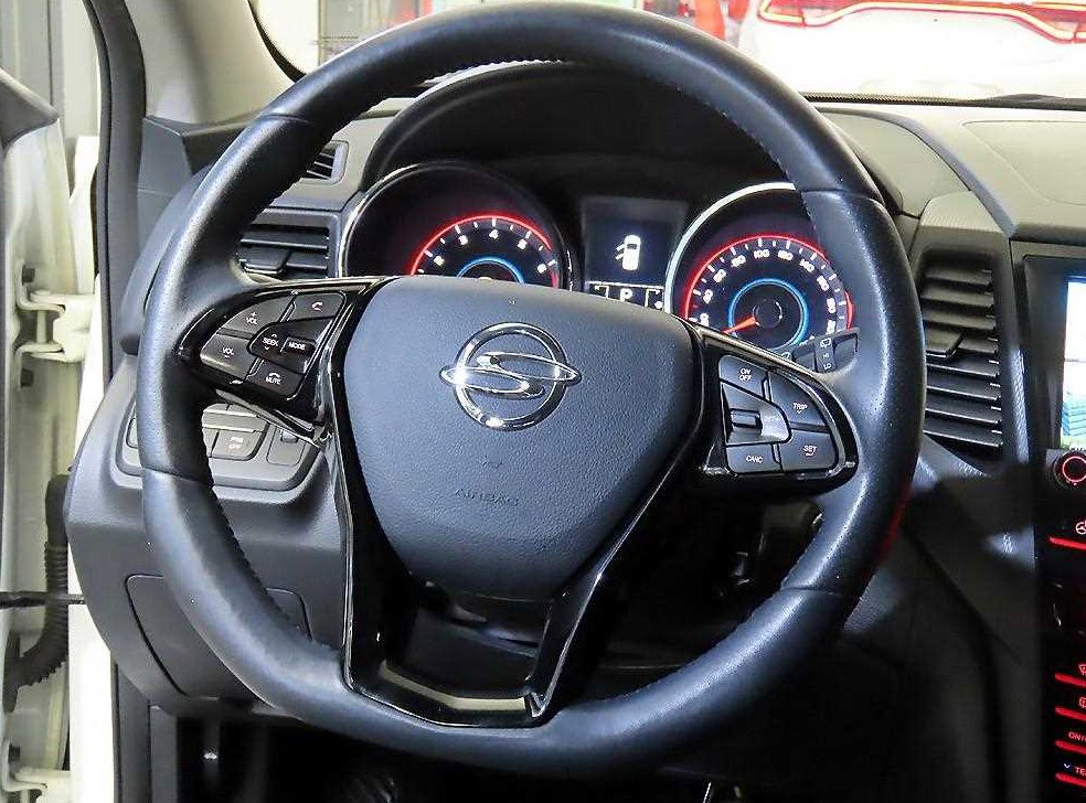 KG모빌리티(쌍용)  티볼리 2WD 가솔린 1.6 IX 사진 8