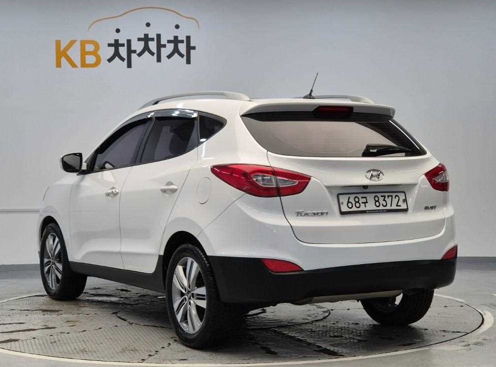 현대 투싼 디젤(E-VGT)2WD 사진 2