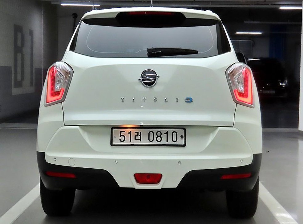 KG모빌리티(쌍용)  티볼리 디젤 2WD 1.6 LX 사진 3