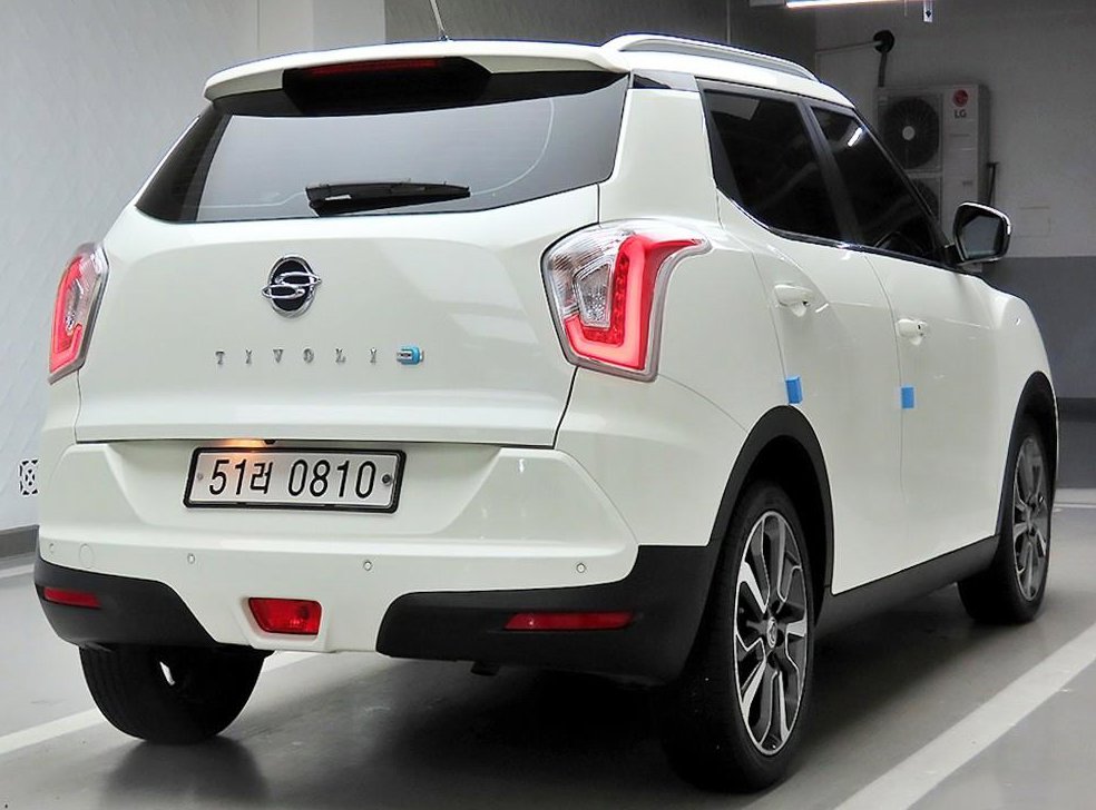 KG모빌리티(쌍용)  티볼리 디젤 2WD 1.6 LX 사진 4