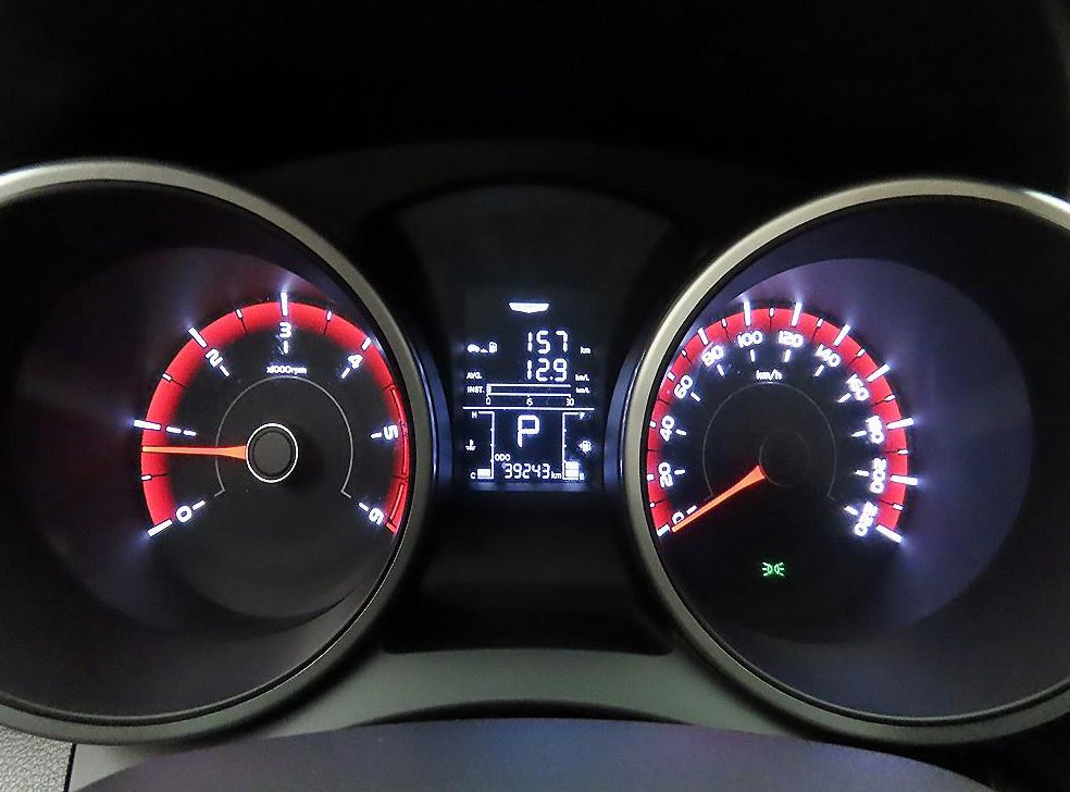 KG모빌리티(쌍용)  티볼리 디젤 2WD 1.6 LX 사진 6