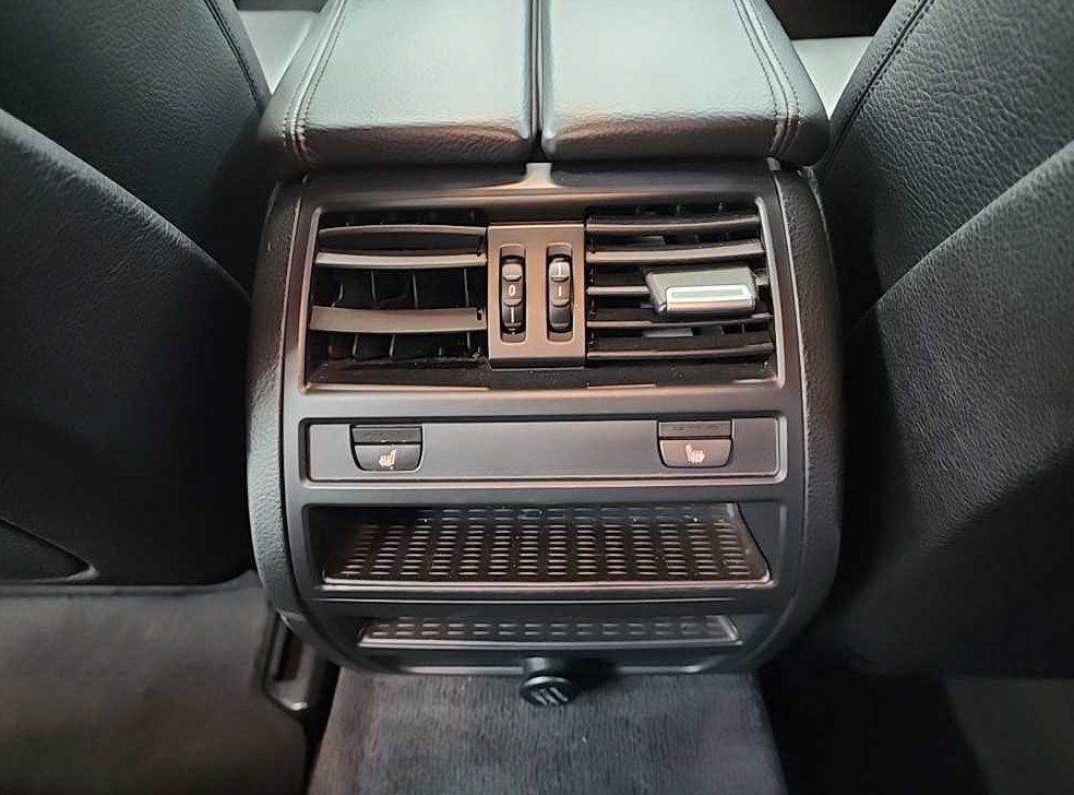 BMW 5시리즈 520d xDrive 럭셔리 사진 13