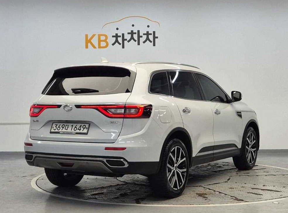 르노코리아(삼성) QM6 2.0 LPe RE 시그니처 2WD 사진 3