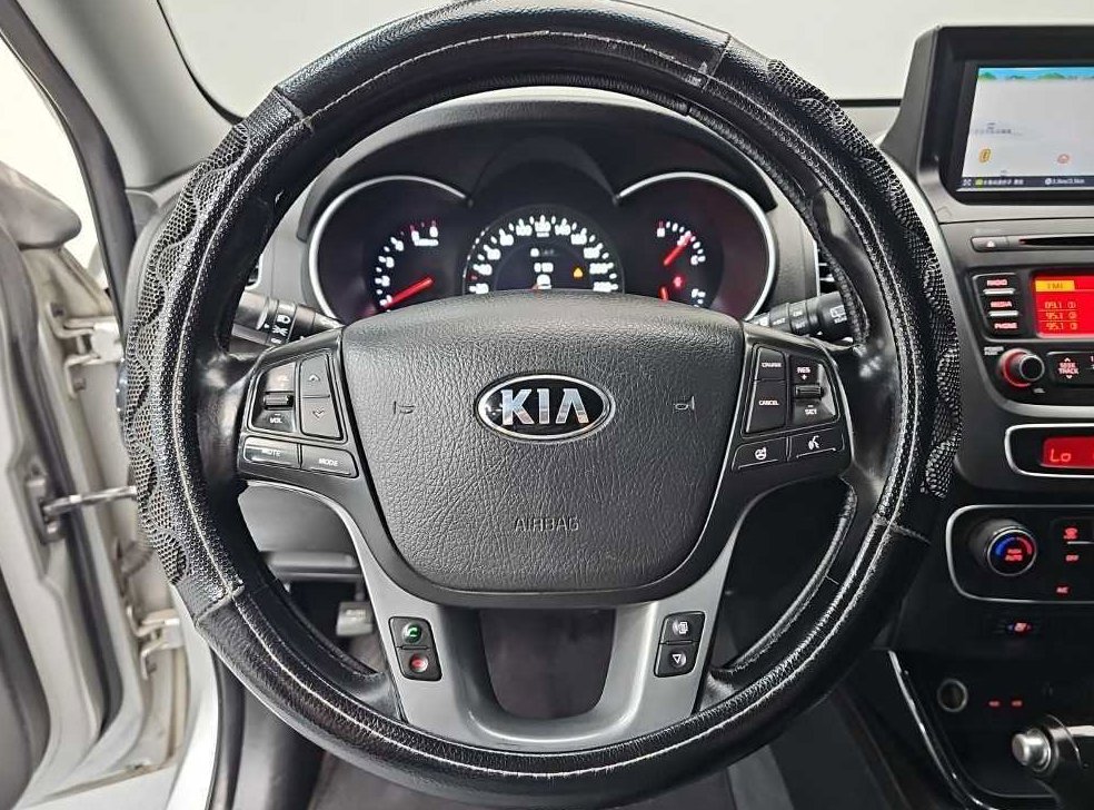 기아 쏘렌토 2WD 2.0 TLX 사진 9