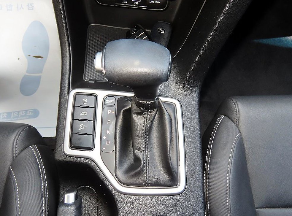 기아 스포티지 디젤 1.7 2WD 노블레스 사진 10