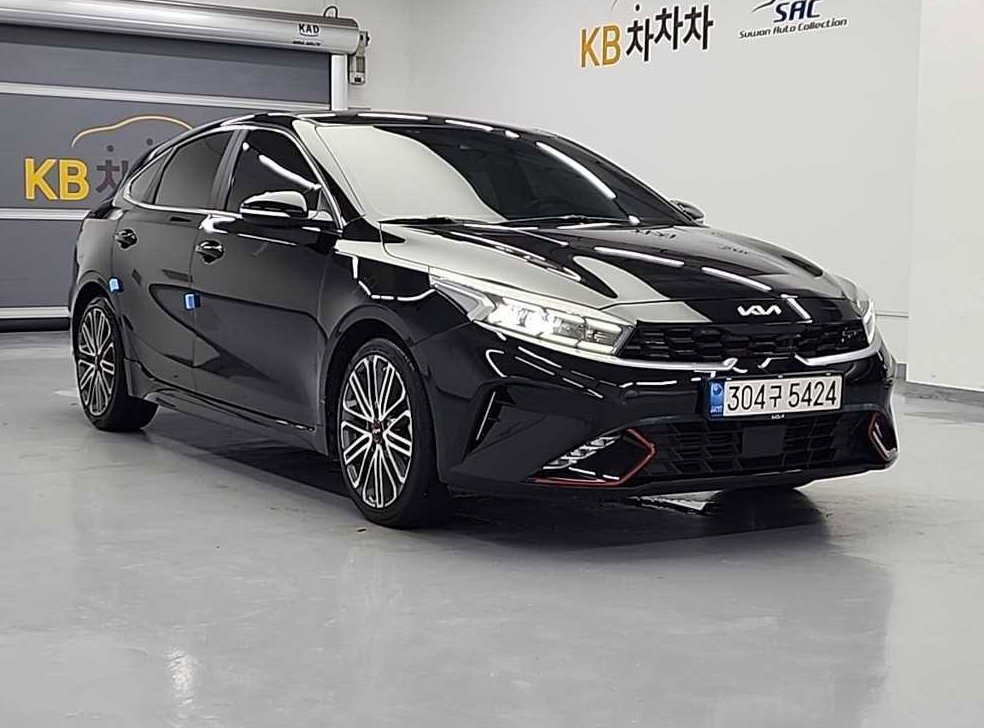 기아 K3 1.6 가솔린 터보 GT 5도어 시그니처 사진 4