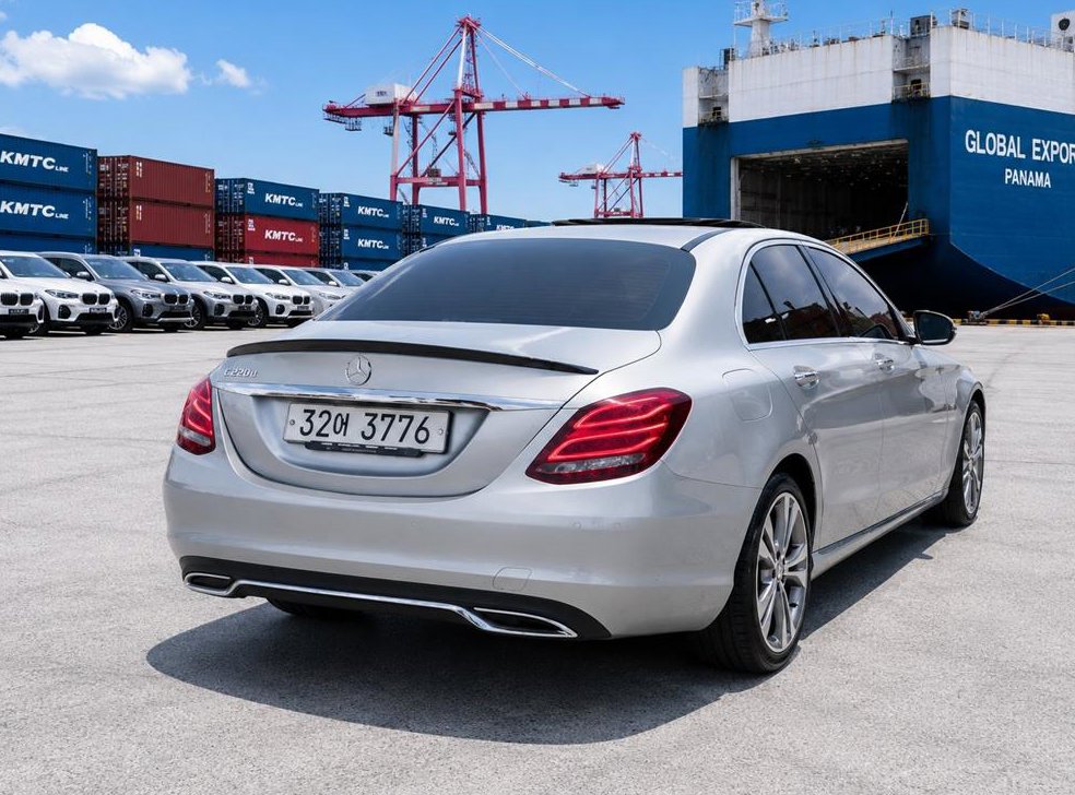 벤츠 C 클래스 C220 d 아방가르드 사진 4
