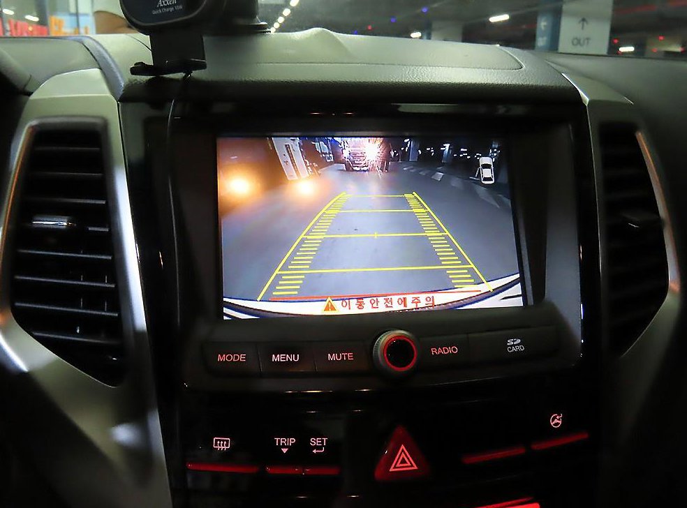 KG모빌리티(쌍용)  티볼리 가솔린 2WD 1.6 LX 사진 14