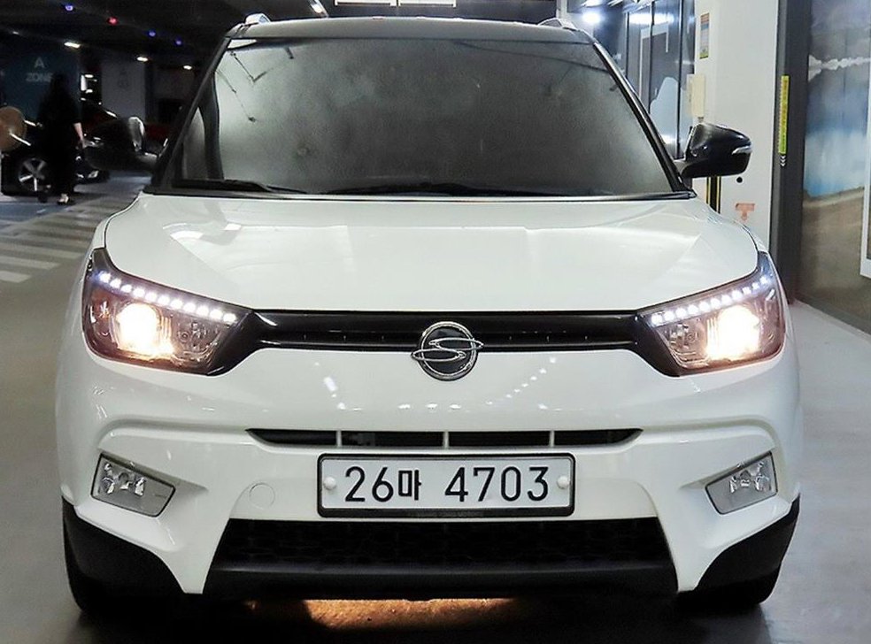 KG모빌리티(쌍용)  티볼리 가솔린 2WD 1.6 LX 사진 2