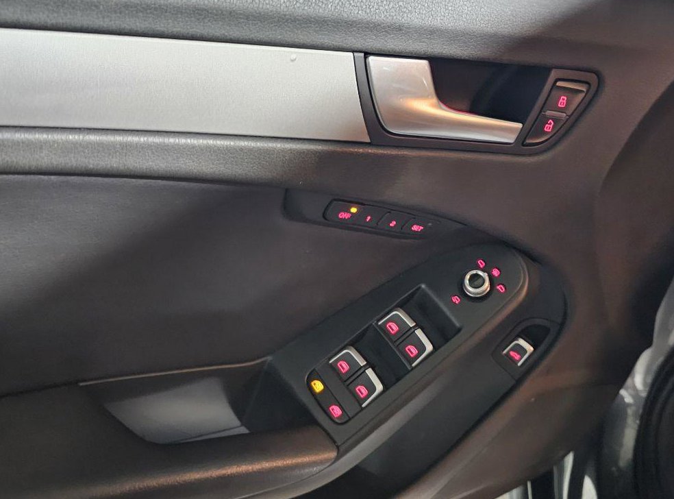 아우디 A4 35 TDI 콰트로 사진 14