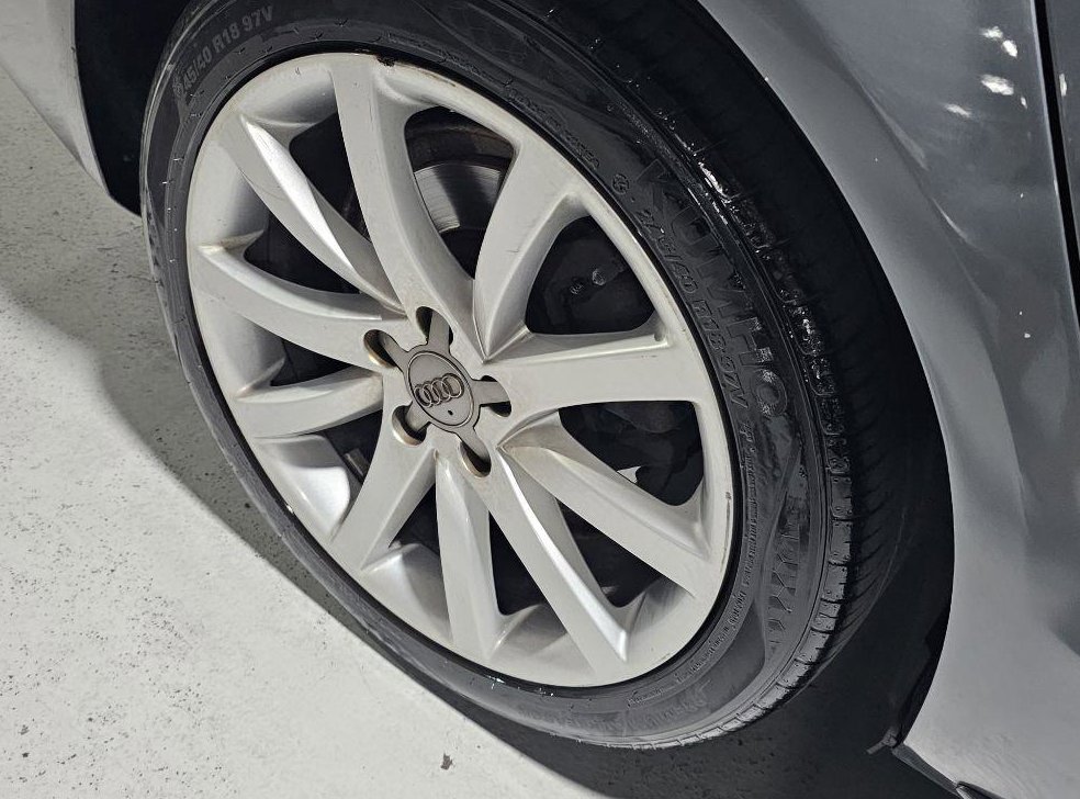 아우디 A4 35 TDI 콰트로 사진 20