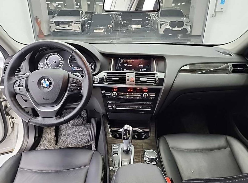 BMW X4  xDrive 20d 사진 7