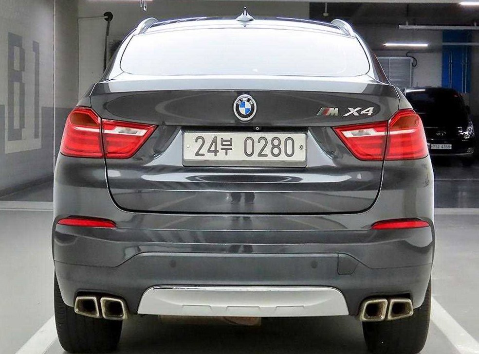 BMW X4  xDrive 20d 사진 3
