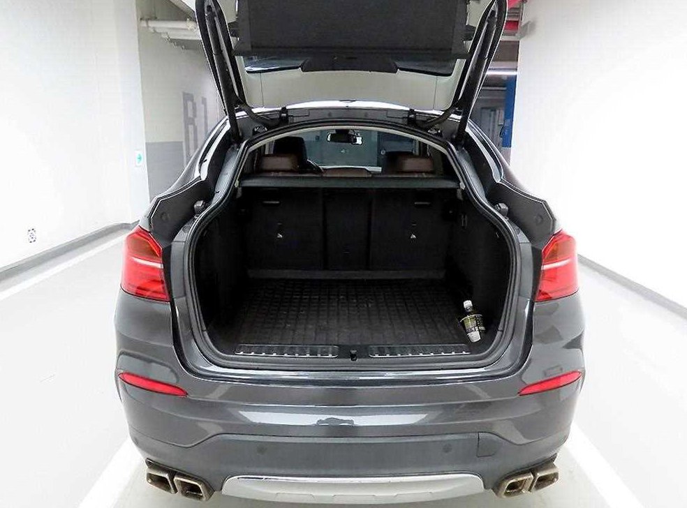 BMW X4  xDrive 20d 사진 5