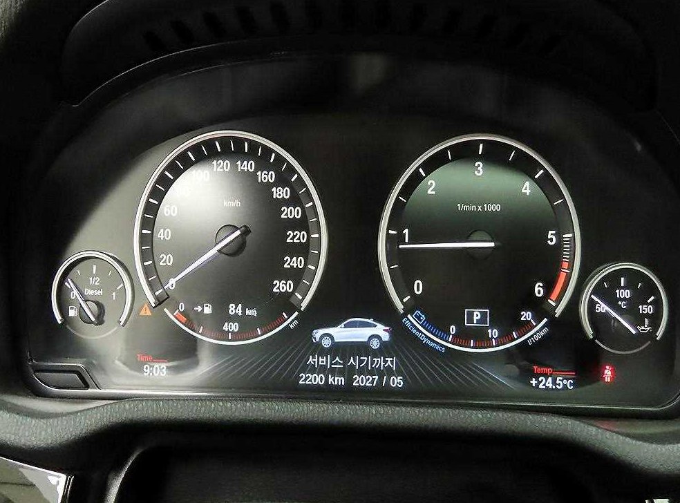 BMW X4  xDrive 20d 사진 6