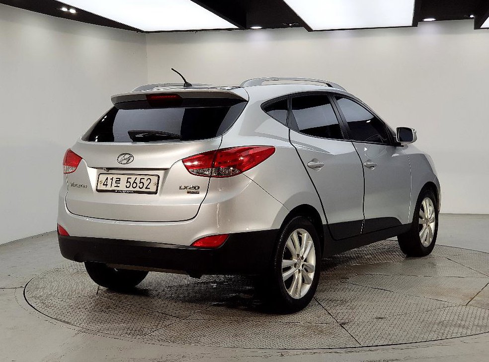 현대 투싼 2WD VGT LX20 사진 4