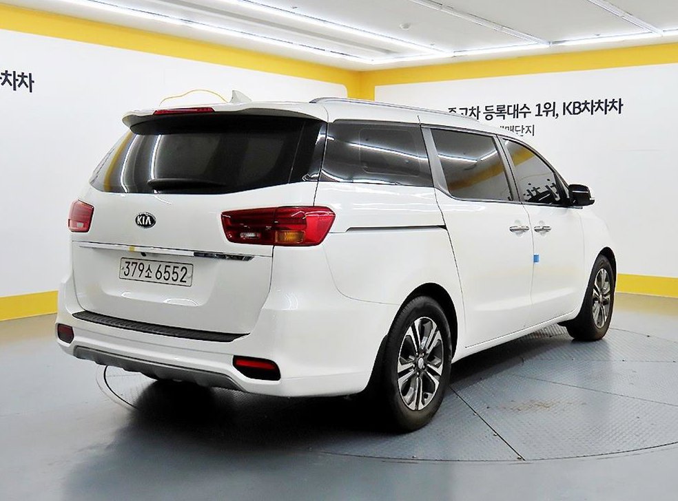 기아 카니발 디젤 9인승 럭셔리 사진 4