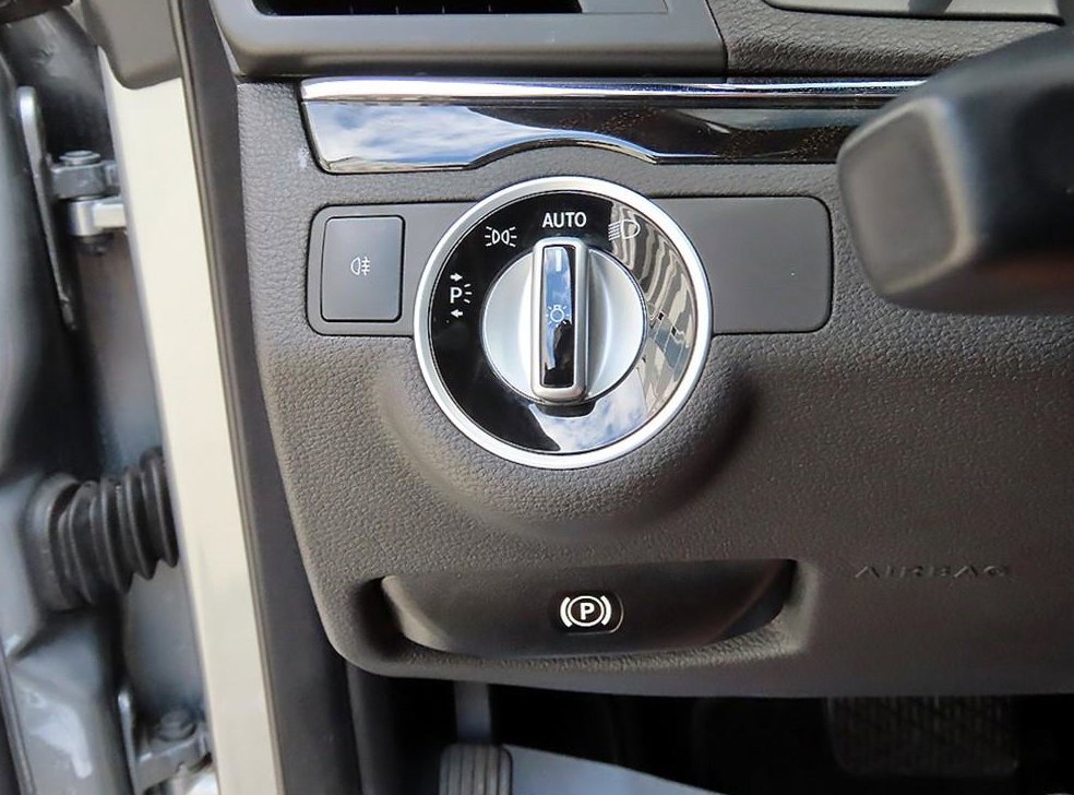 벤츠 E 클래스 E350 쿠페 사진 12