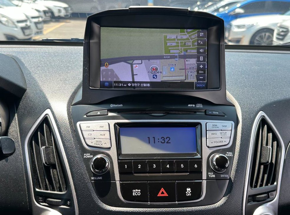 현대 투싼 4WD VGT LX20 사진 12