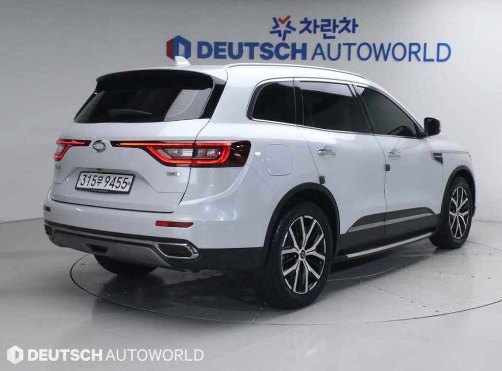 르노코리아(삼성) QM6 2.0 LPe RE 시그니처 2WD 사진 2