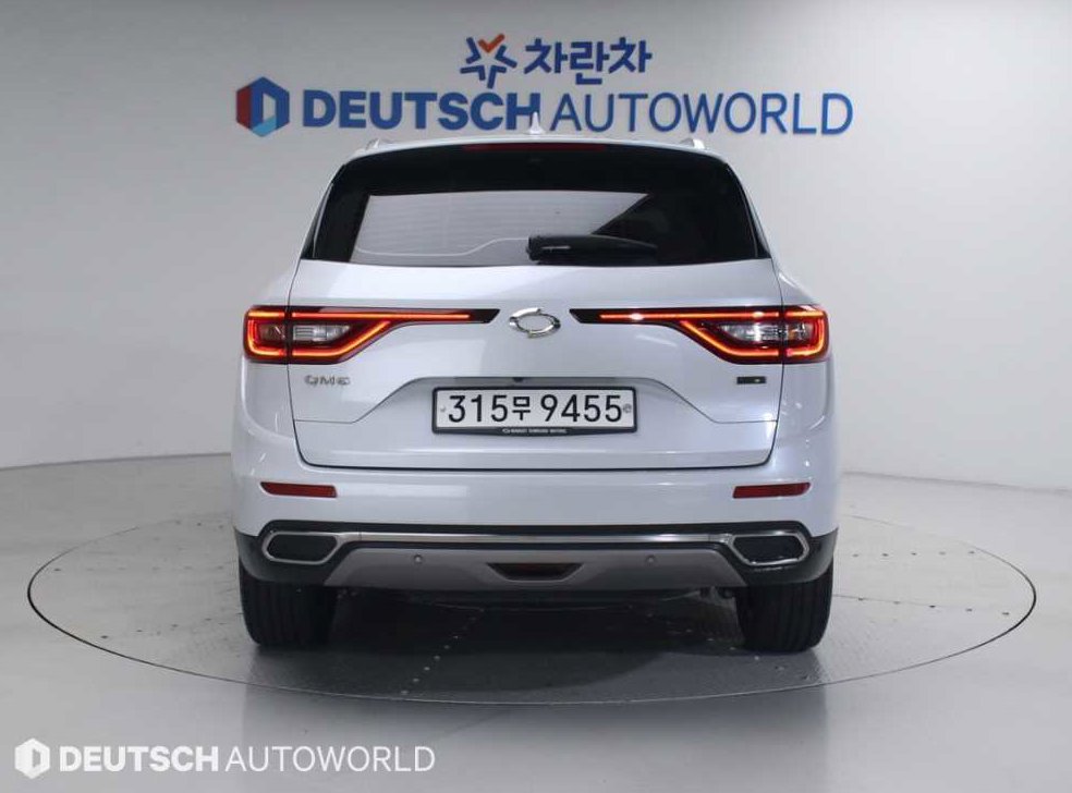 르노코리아(삼성) QM6 2.0 LPe RE 시그니처 2WD 사진 4