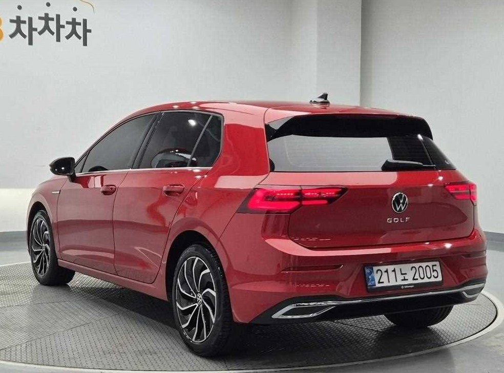 폭스바겐 골프 2.0 TDI 프레스티지 사진 2