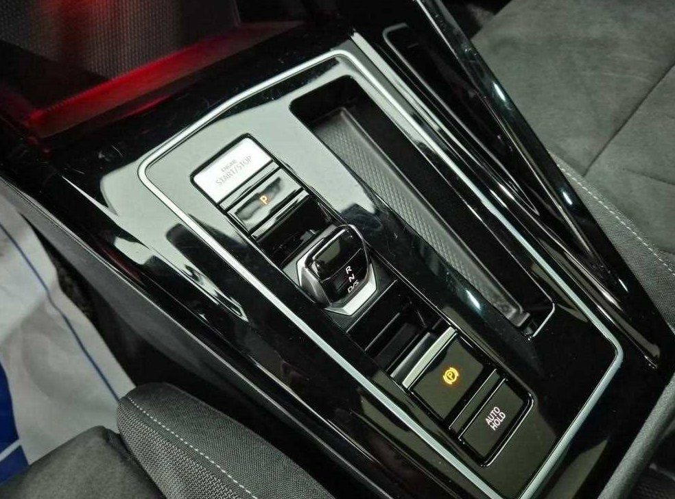 폭스바겐 골프 2.0 TDI 프레스티지 사진 8