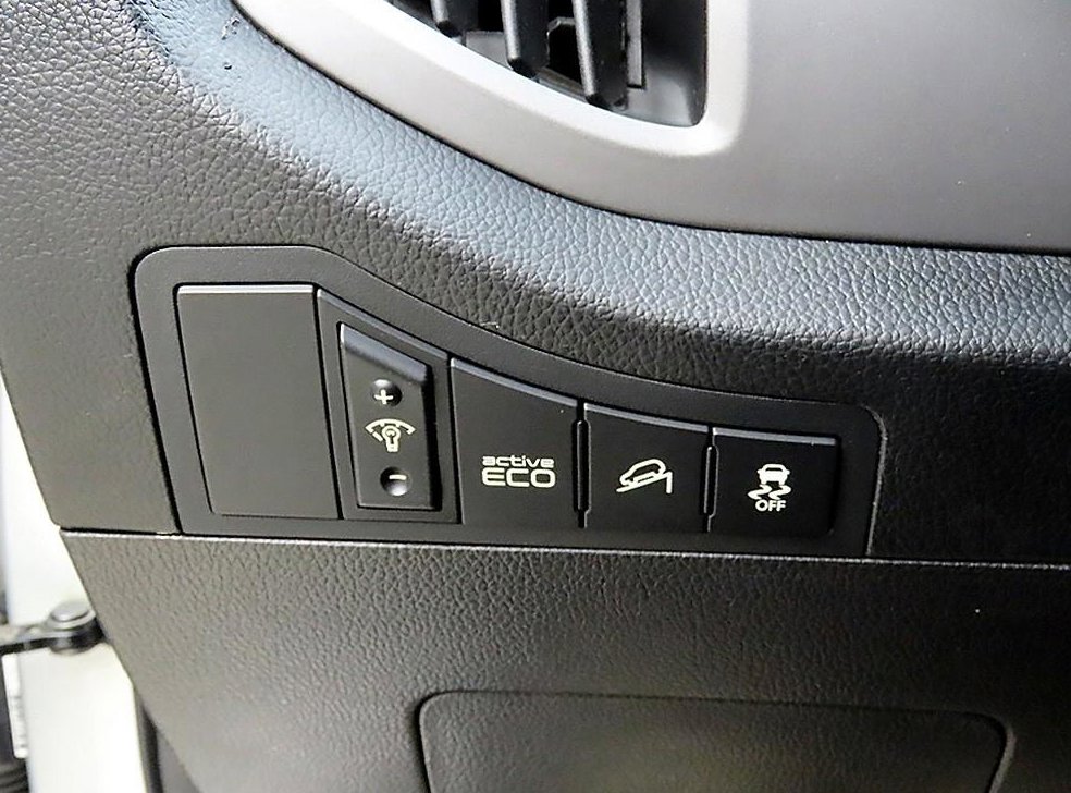 기아 스포티지 디젤 2WD 트렌디 사진 12