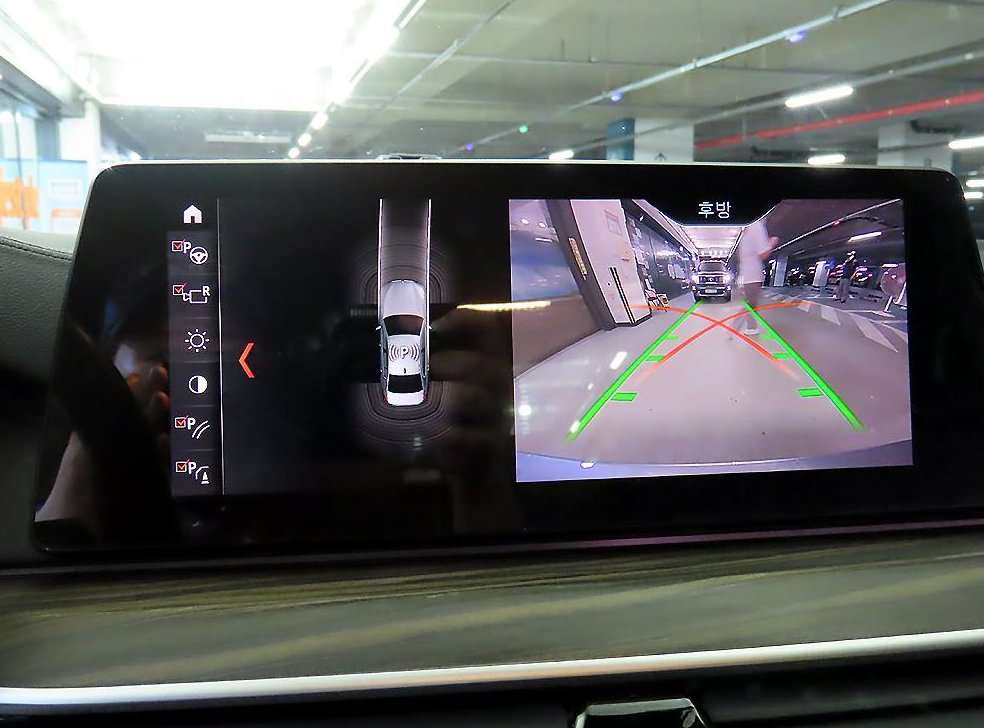 BMW 5시리즈 530i 럭셔리 플러스 사진 13
