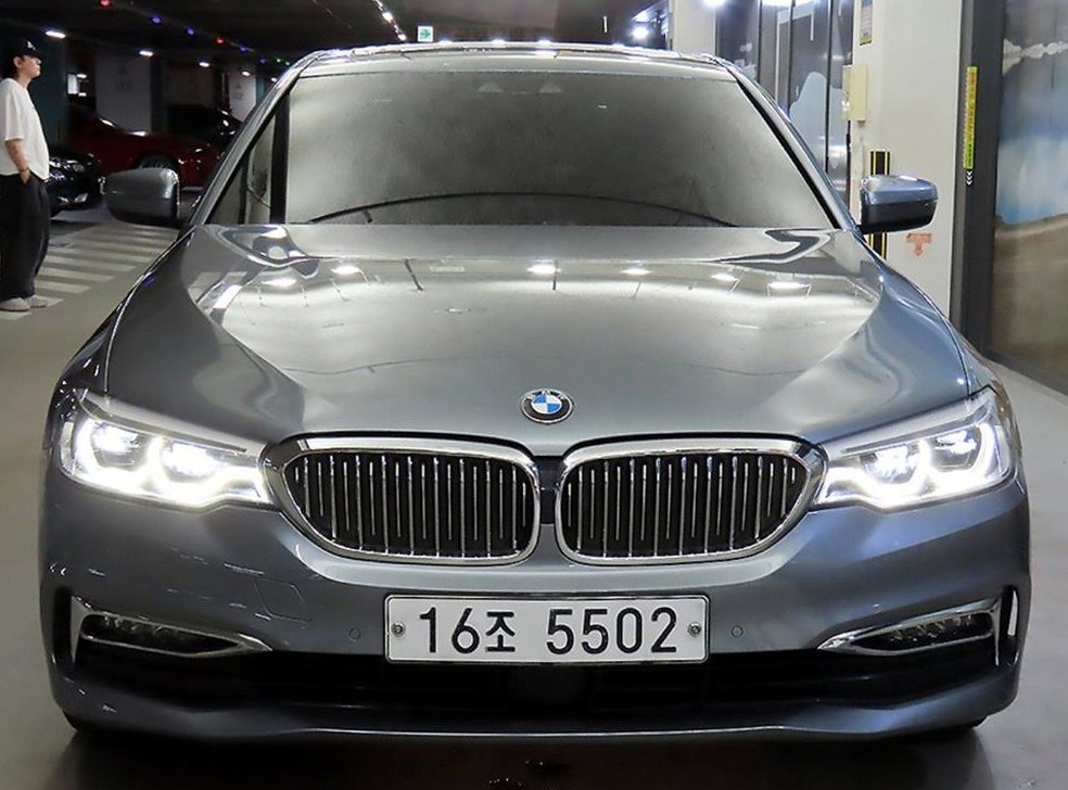 BMW 5시리즈 530i 럭셔리 플러스 사진 2